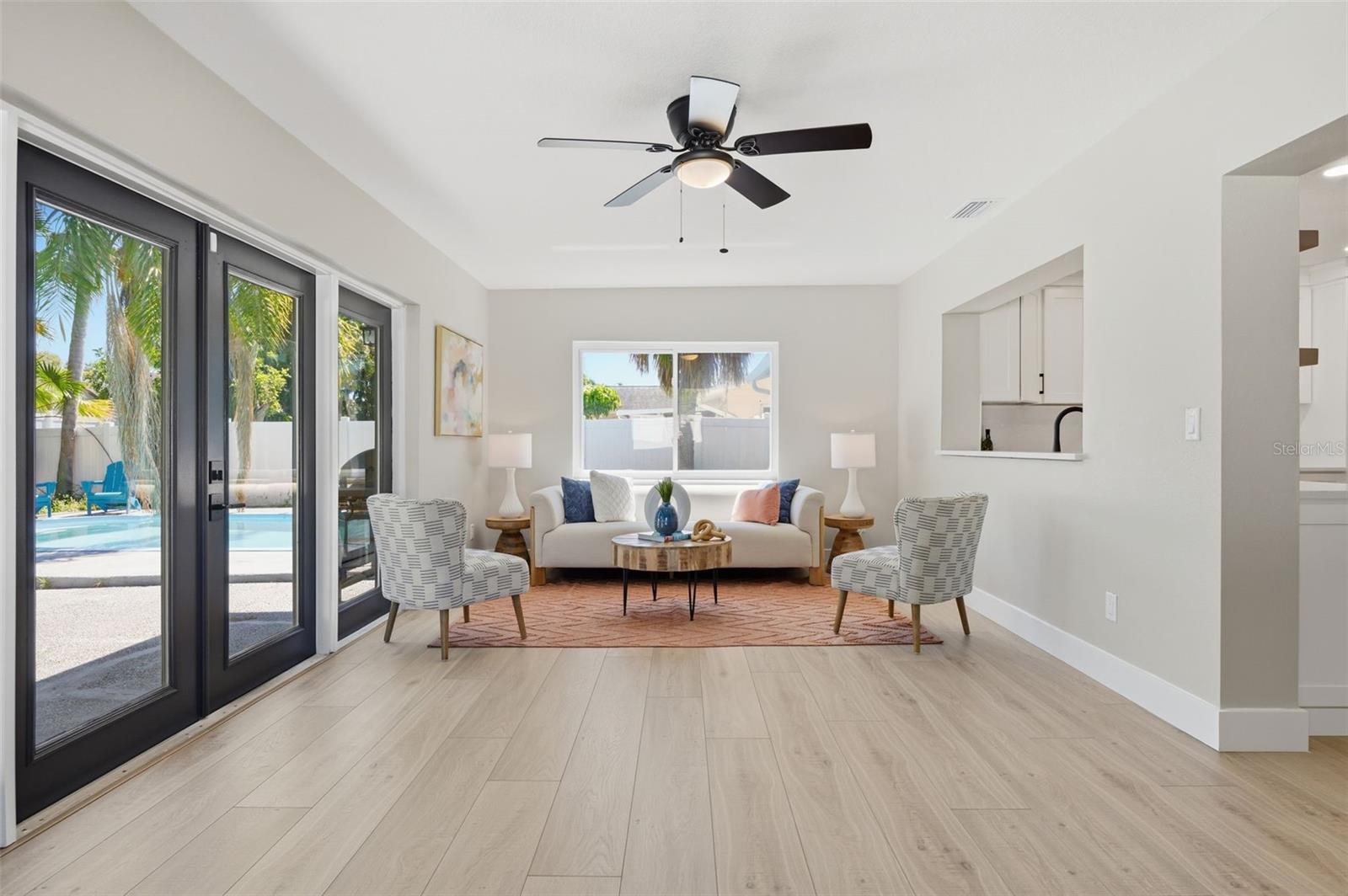 SHORE ACRES SEC 1 TWIN LAKES ADD - Residential