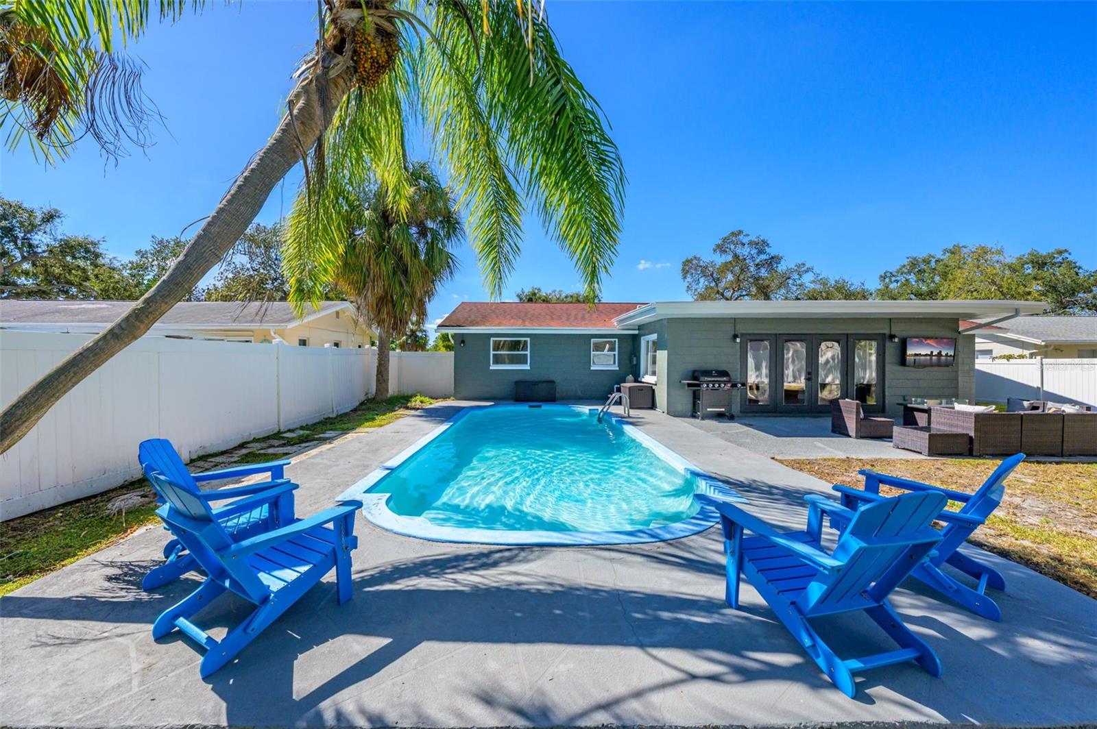 SHORE ACRES SEC 1 TWIN LAKES ADD - Residential
