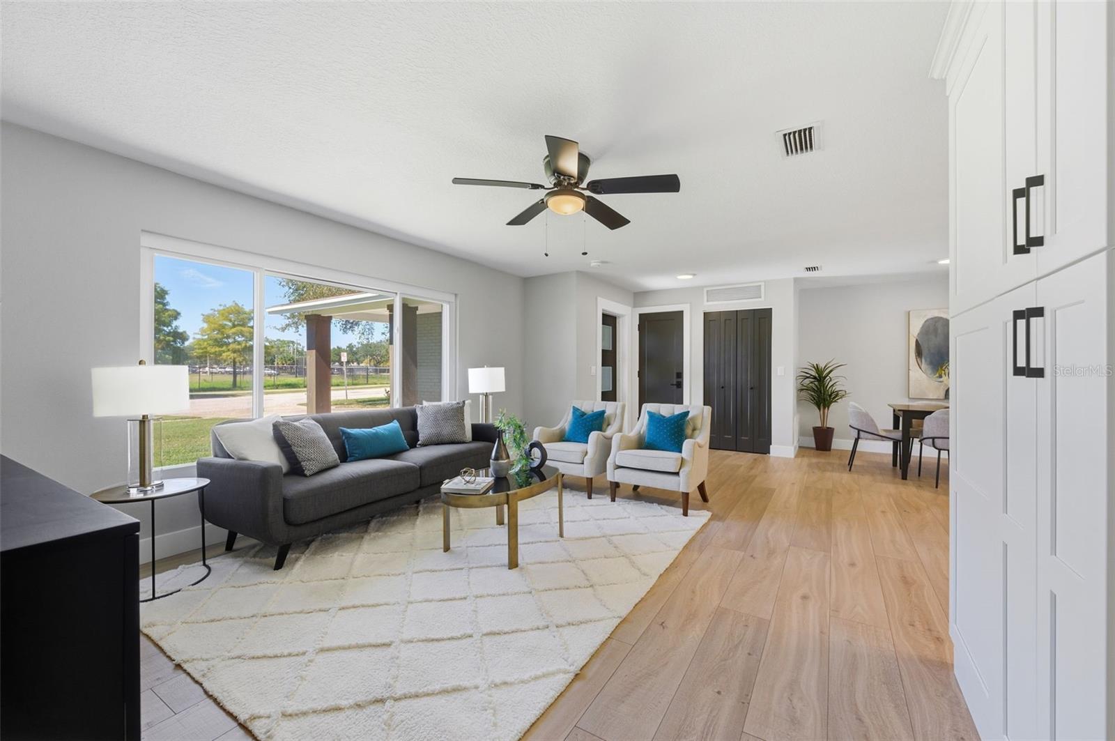 SHORE ACRES SEC 1 TWIN LAKES ADD - Residential