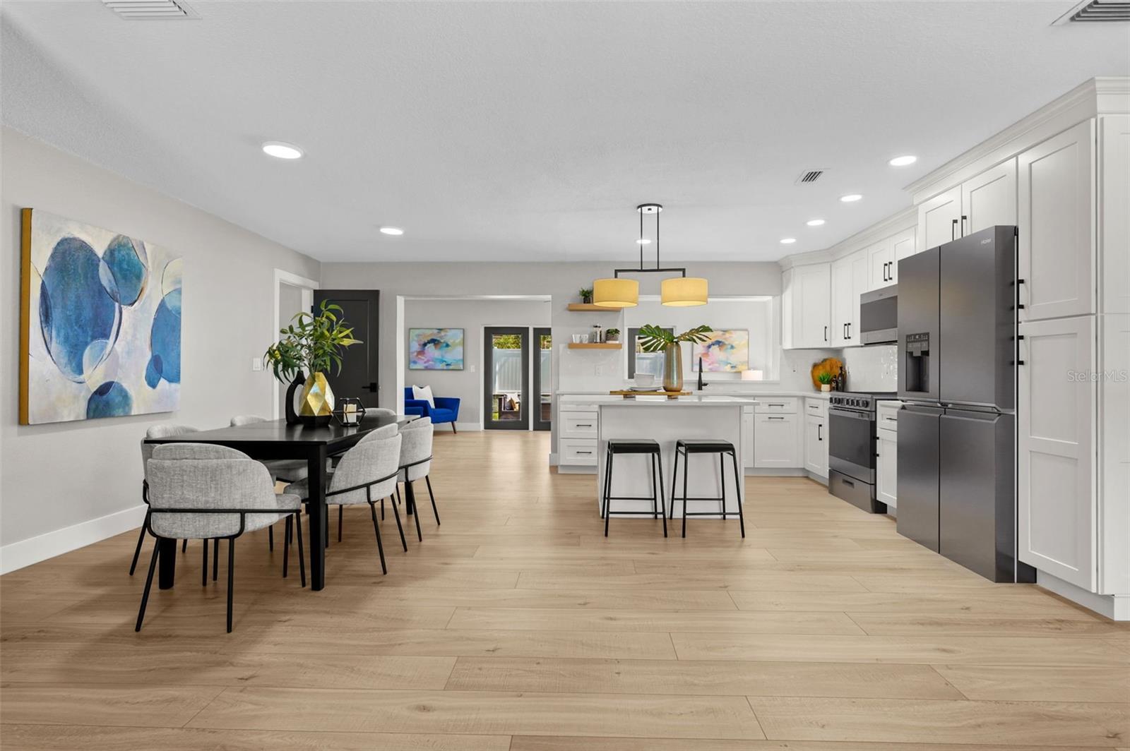 SHORE ACRES SEC 1 TWIN LAKES ADD - Residential