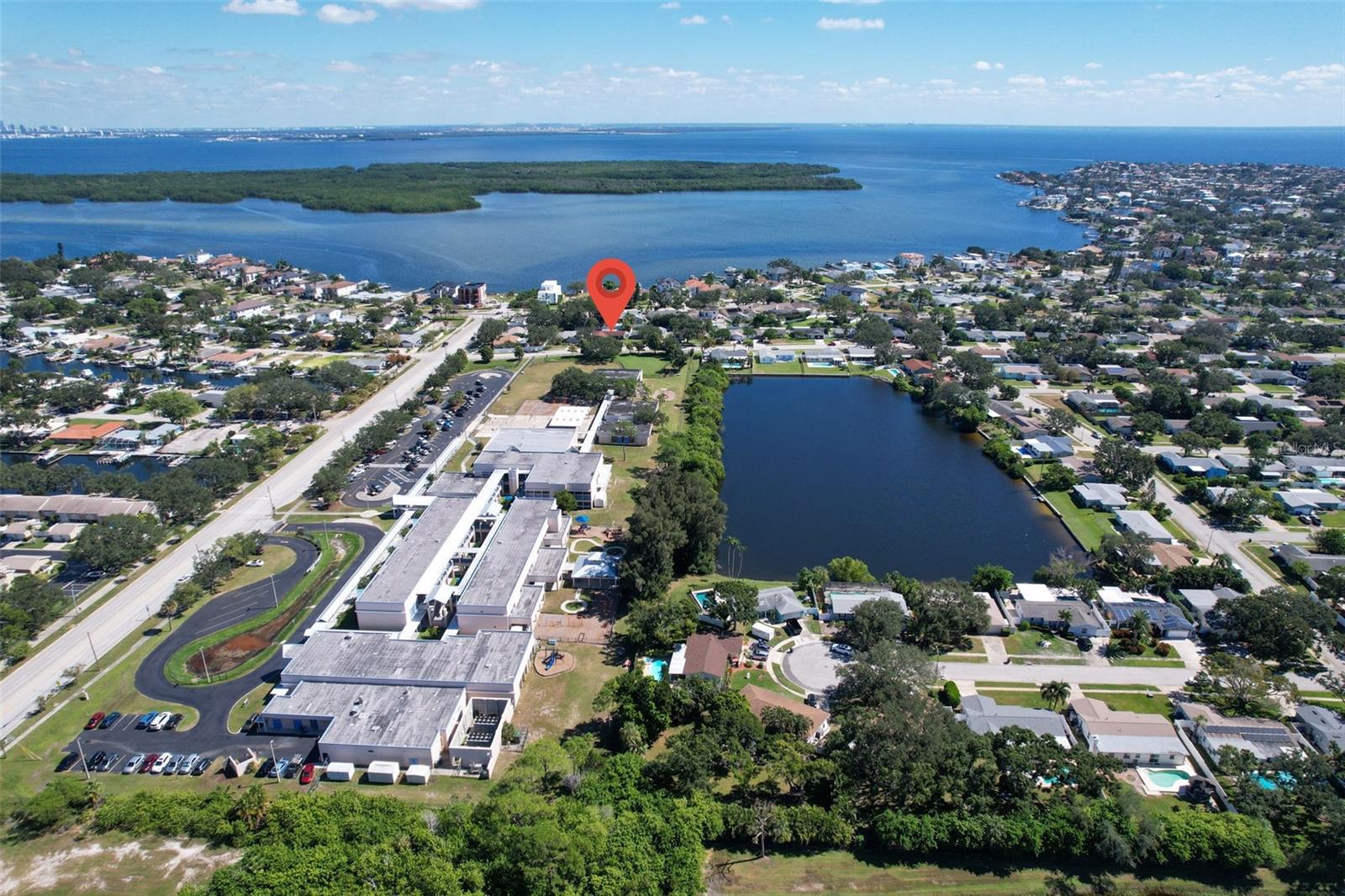 SHORE ACRES SEC 1 TWIN LAKES ADD - Residential