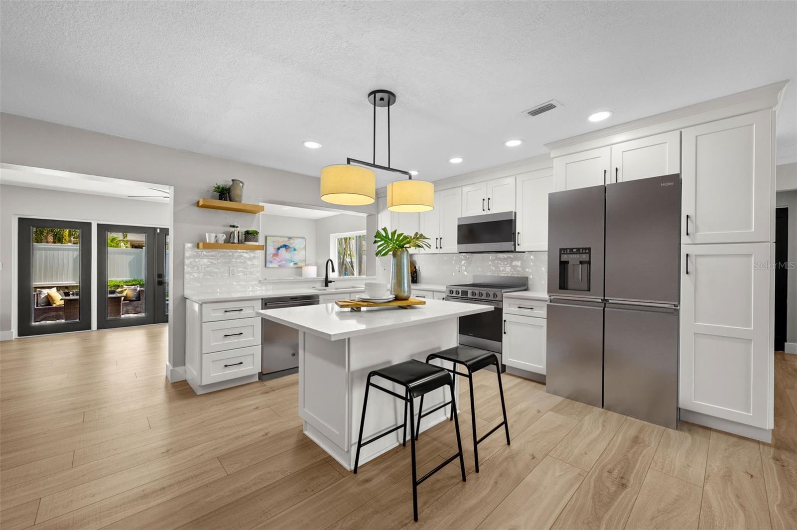 SHORE ACRES SEC 1 TWIN LAKES ADD - Residential