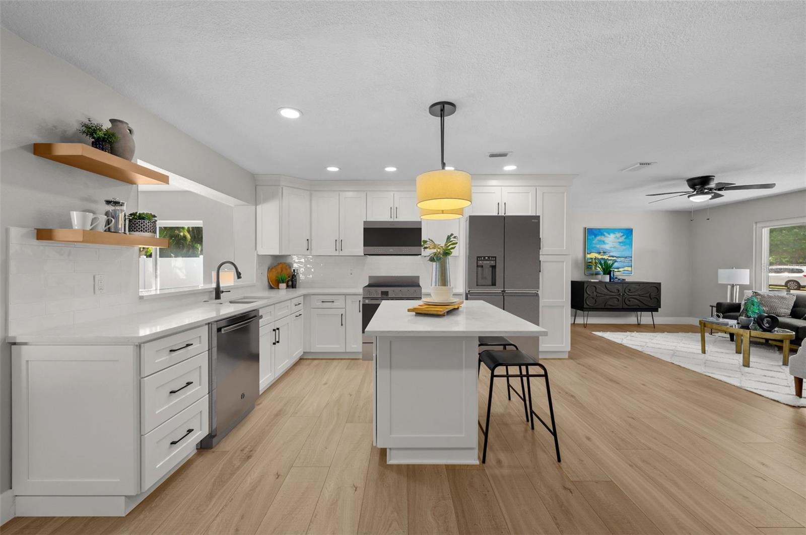 SHORE ACRES SEC 1 TWIN LAKES ADD - Residential