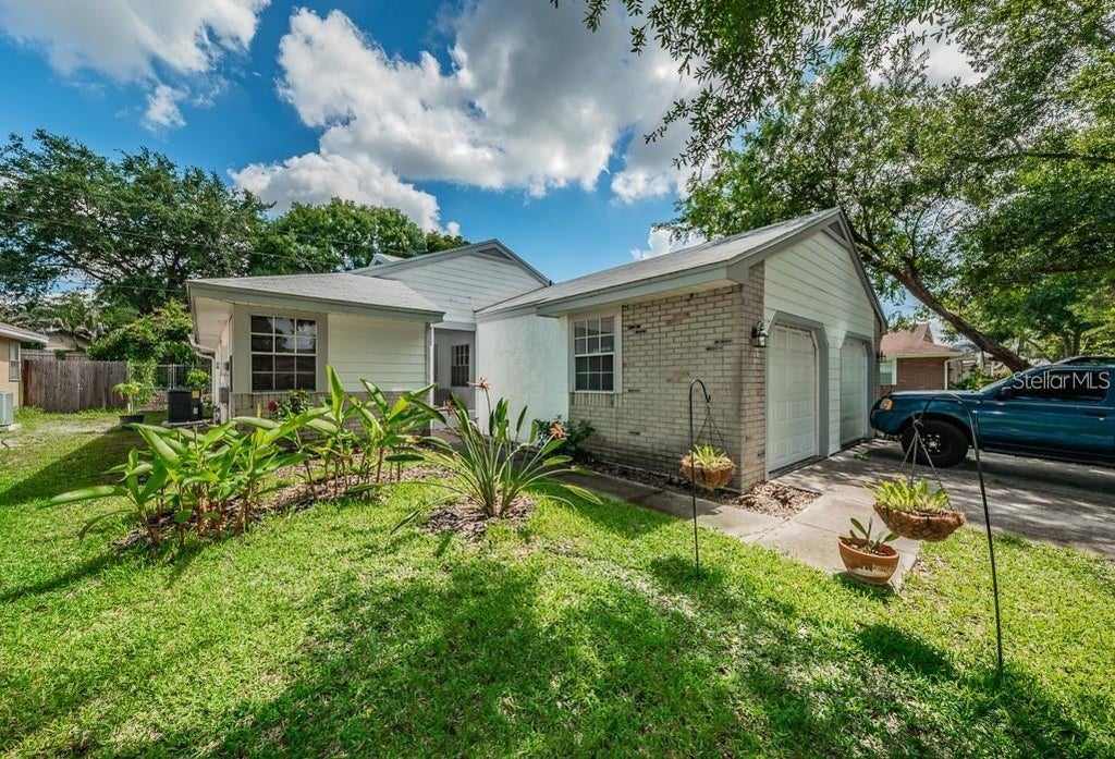 Photo of 3165 Phlox Drive, Palm Harbor, FL 34684 (MLS # TB8517639)
