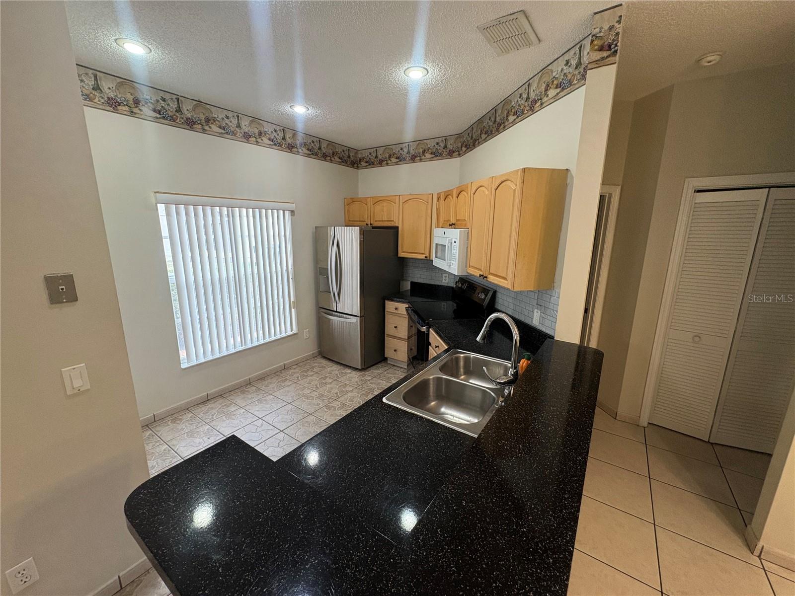 14556 LAGUNA BEACH CIRCLE