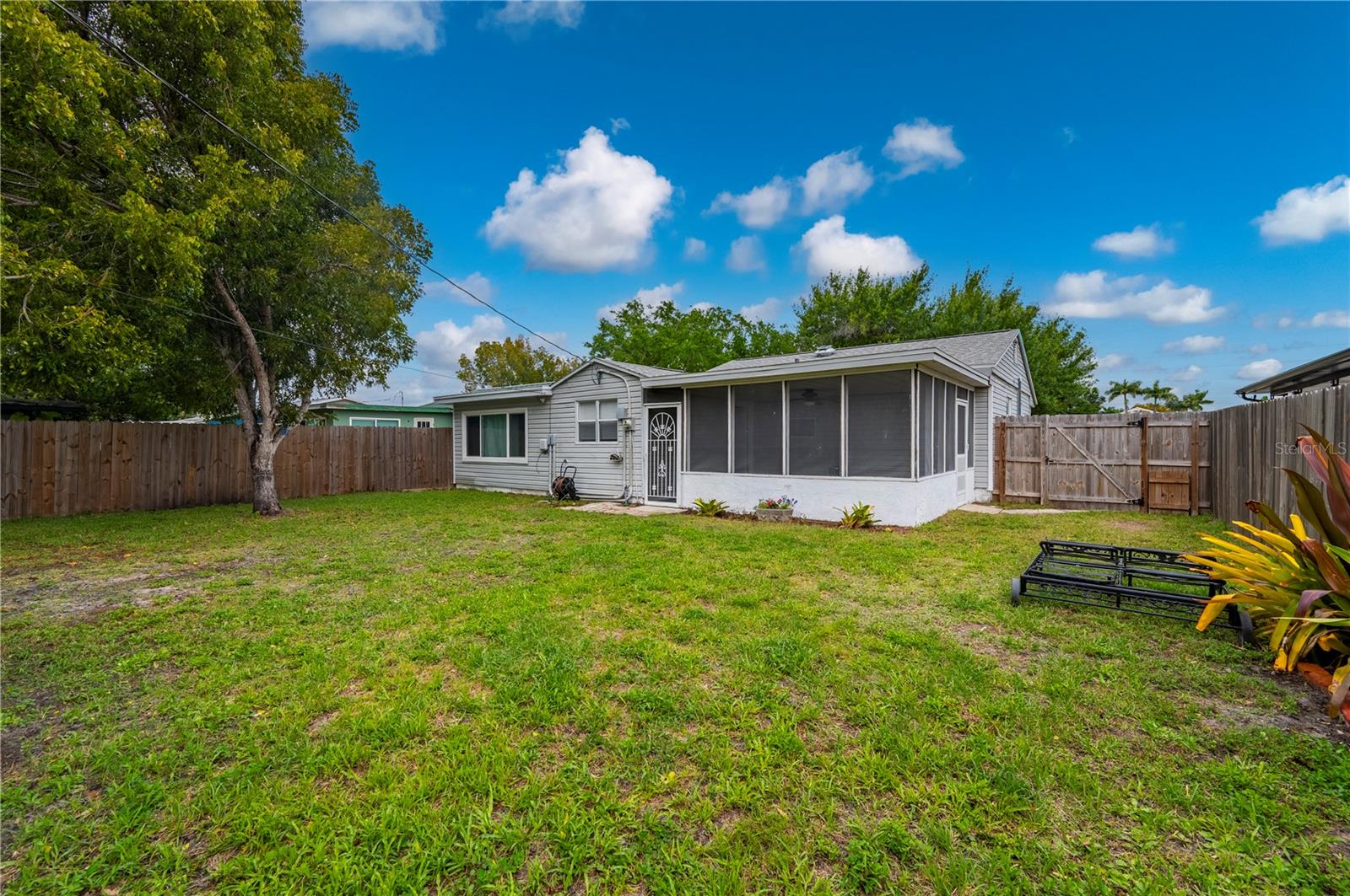 PUNTA GORDA HATCHS BLKS 93-96 - Residential