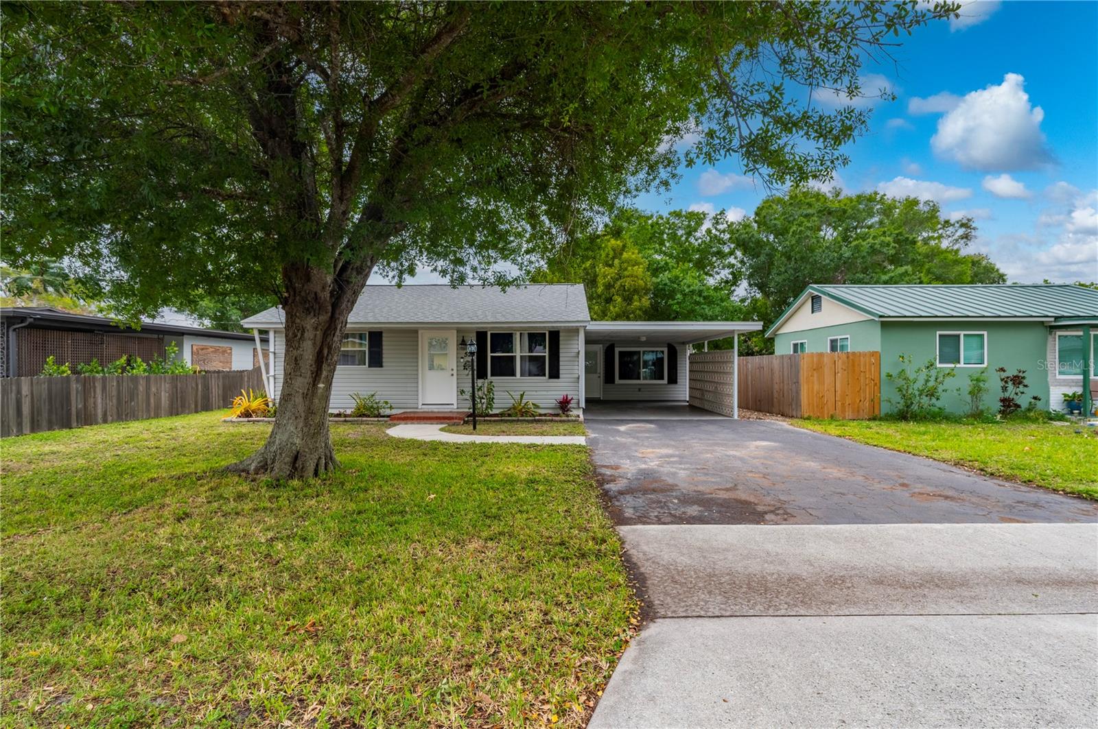 PUNTA GORDA HATCHS BLKS 93-96 - Residential