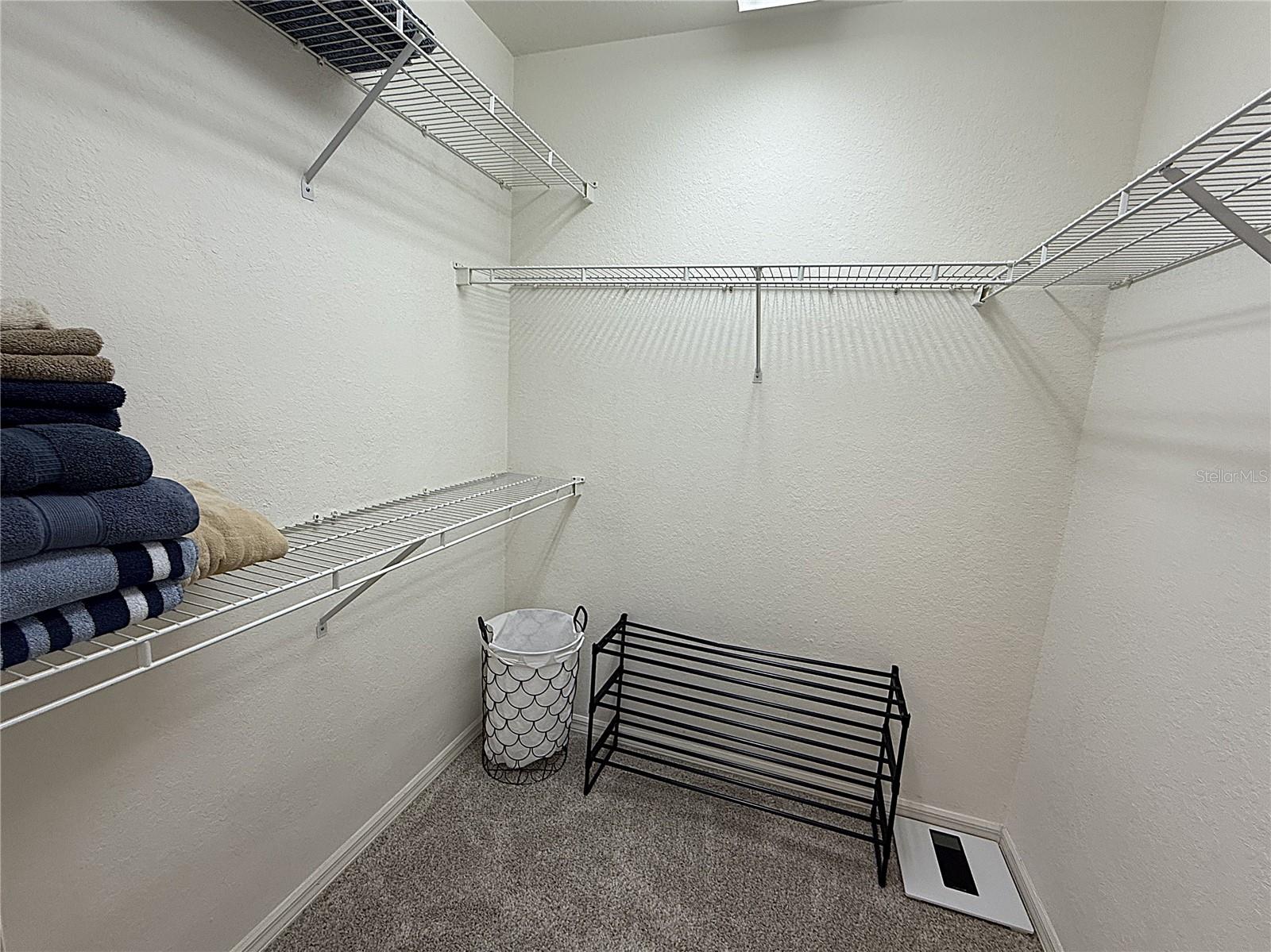 PINESTONE AT PALMER RANCH - Residential Lease