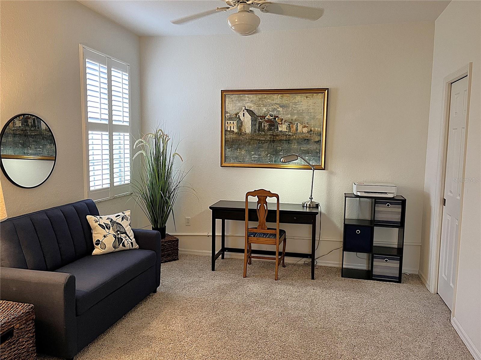PINESTONE AT PALMER RANCH - Residential Lease