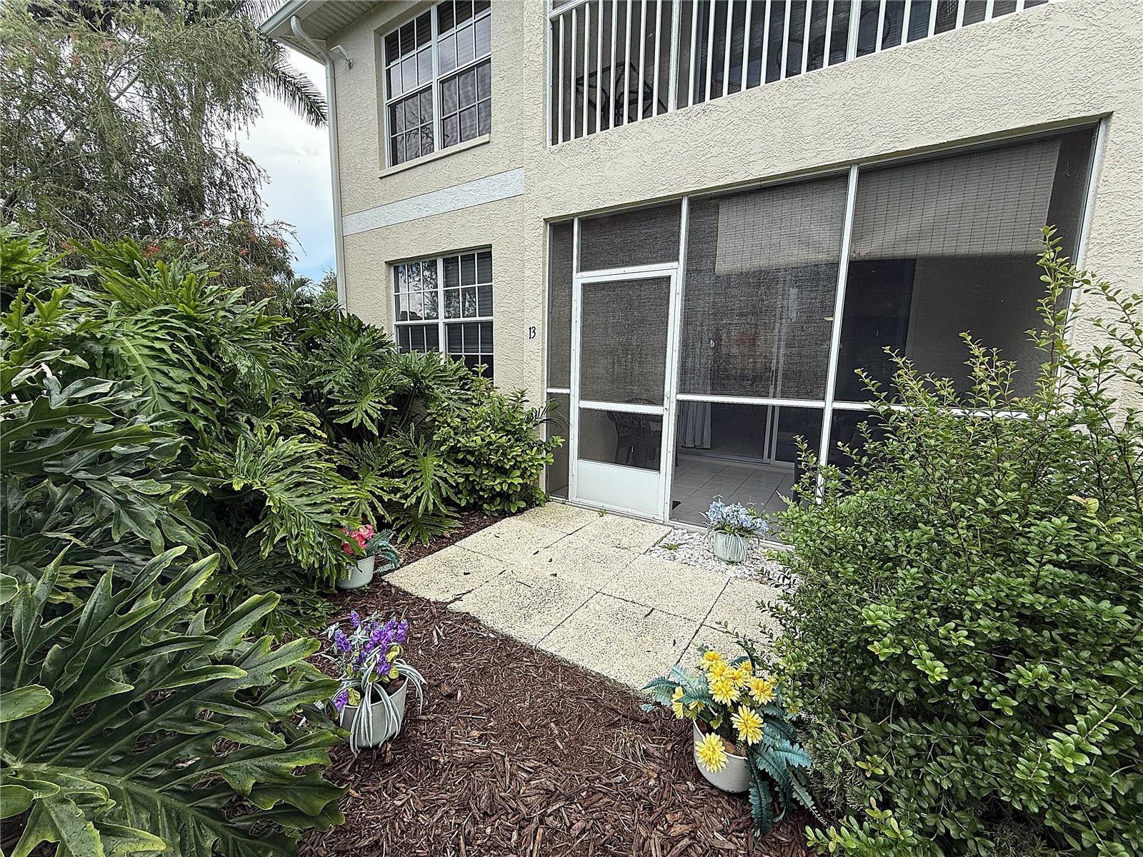 PINESTONE AT PALMER RANCH - Residential Lease