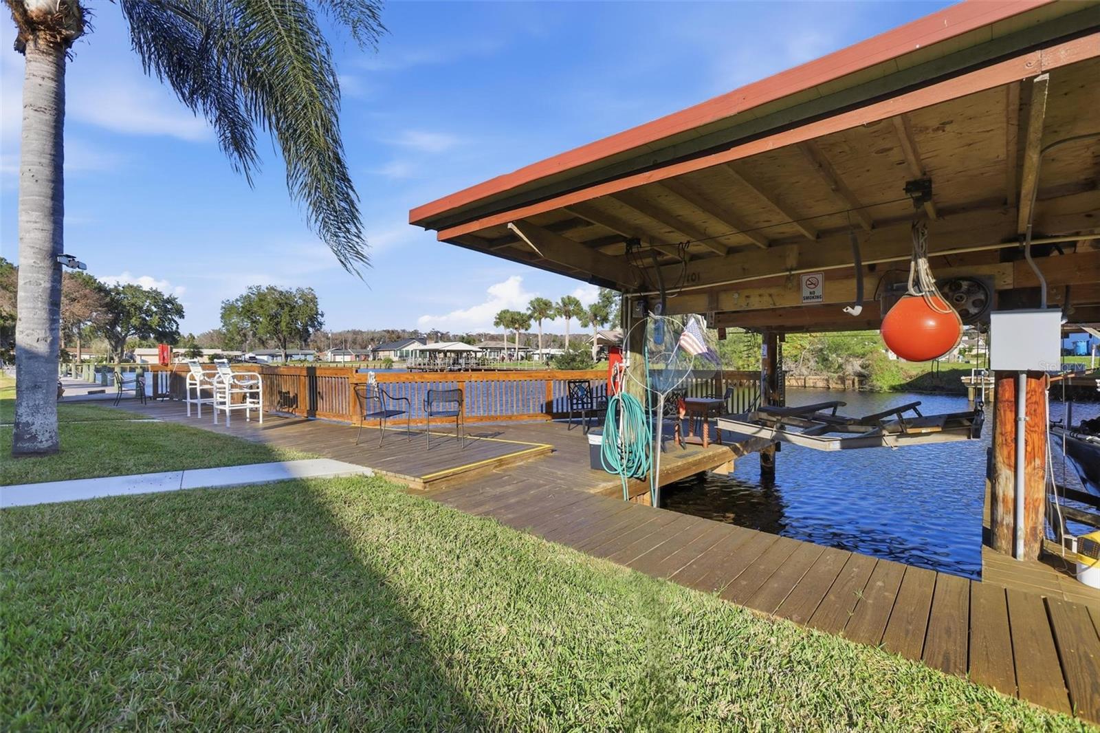 JUNGLE DEN VILLAS PH 07 CONDO - Residential