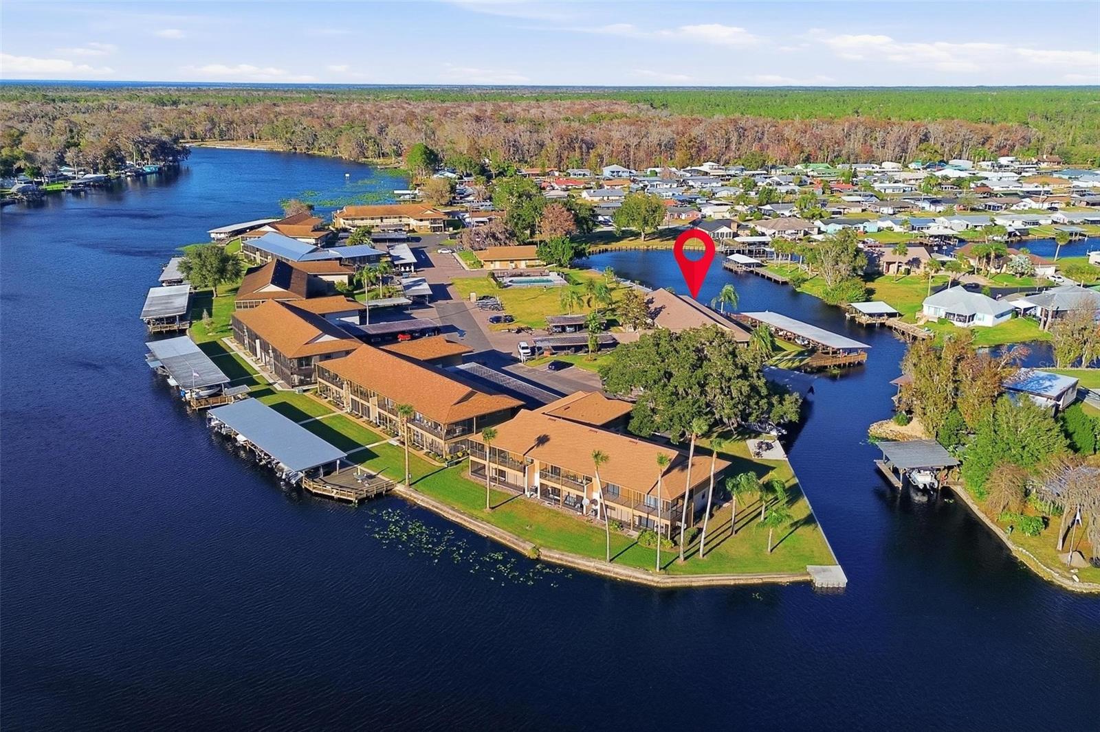 JUNGLE DEN VILLAS PH 07 CONDO - Residential