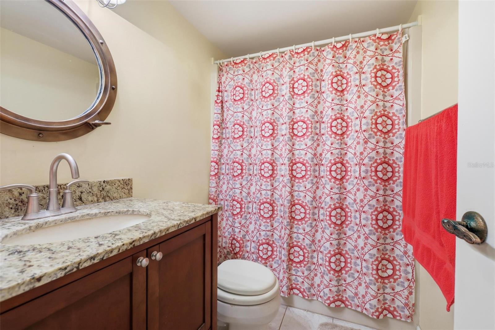 JUNGLE DEN VILLAS PH 07 CONDO - Residential