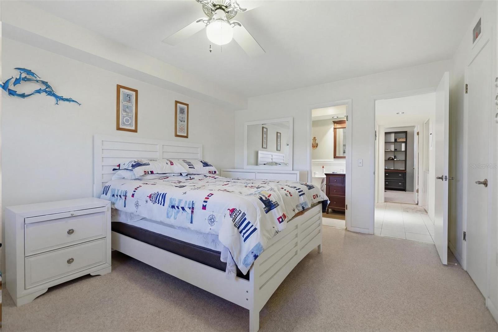 JUNGLE DEN VILLAS PH 07 CONDO - Residential