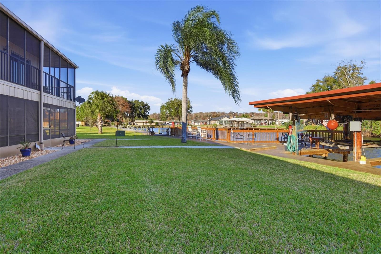 JUNGLE DEN VILLAS PH 07 CONDO - Residential