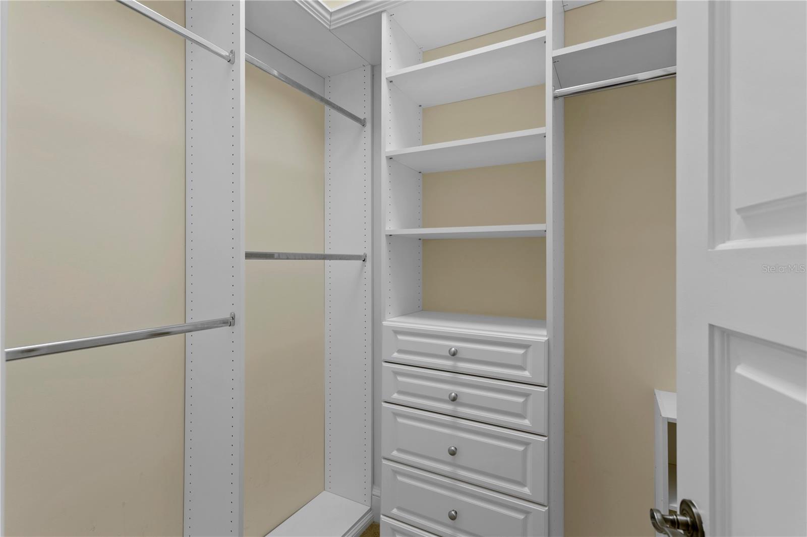 PRETTY LAKE ESTATES - Residential