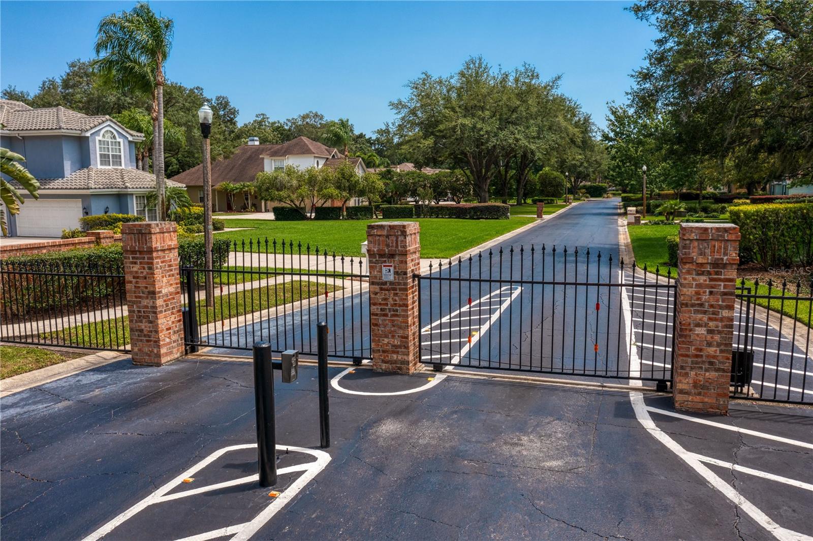 PRETTY LAKE ESTATES - Residential