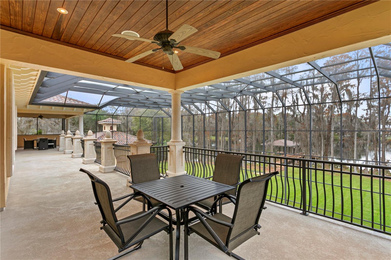 PRETTY LAKE ESTATES - Residential