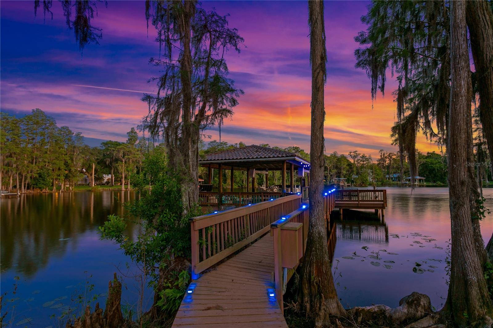 PRETTY LAKE ESTATES - Residential