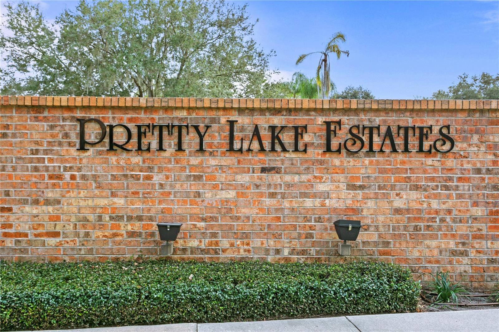 PRETTY LAKE ESTATES - Residential