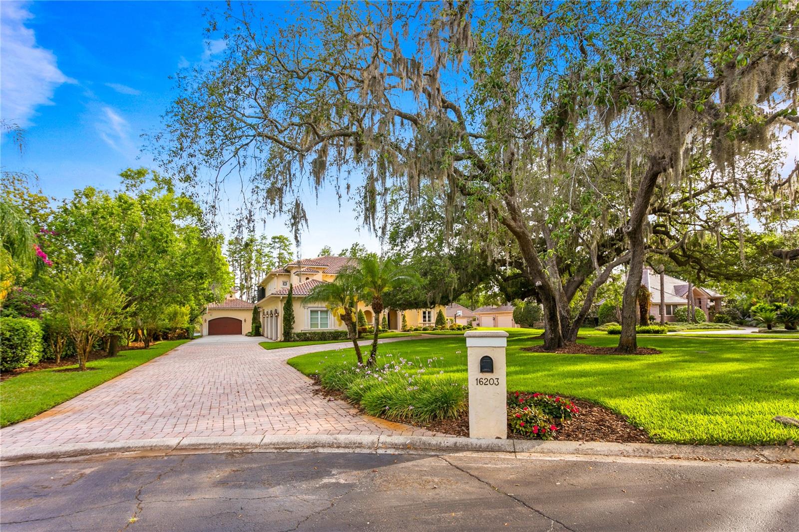 PRETTY LAKE ESTATES - Residential