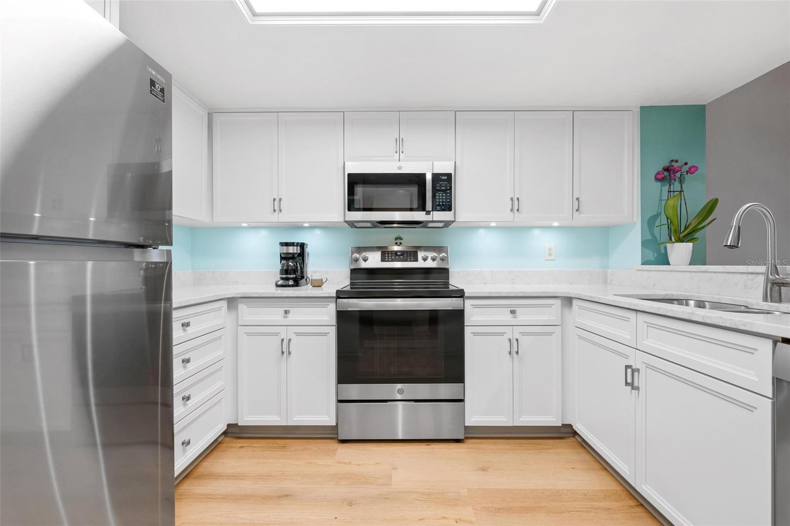 SUMMER SANDS - Residential