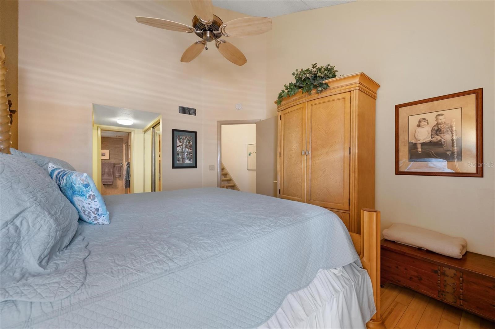 SUMMER SANDS - Residential