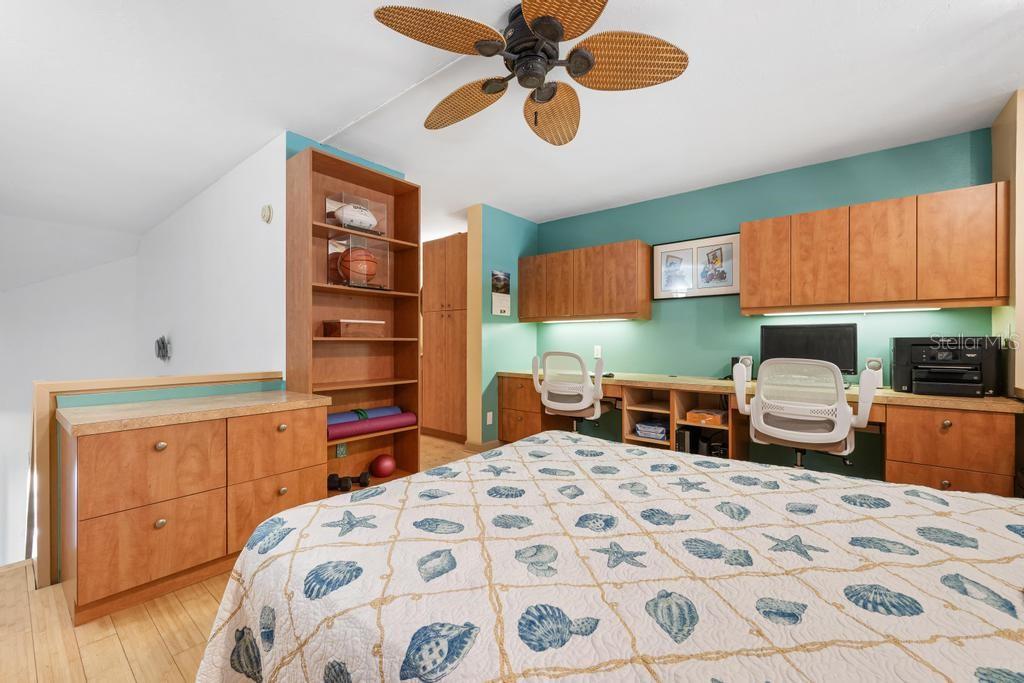 SUMMER SANDS - Residential