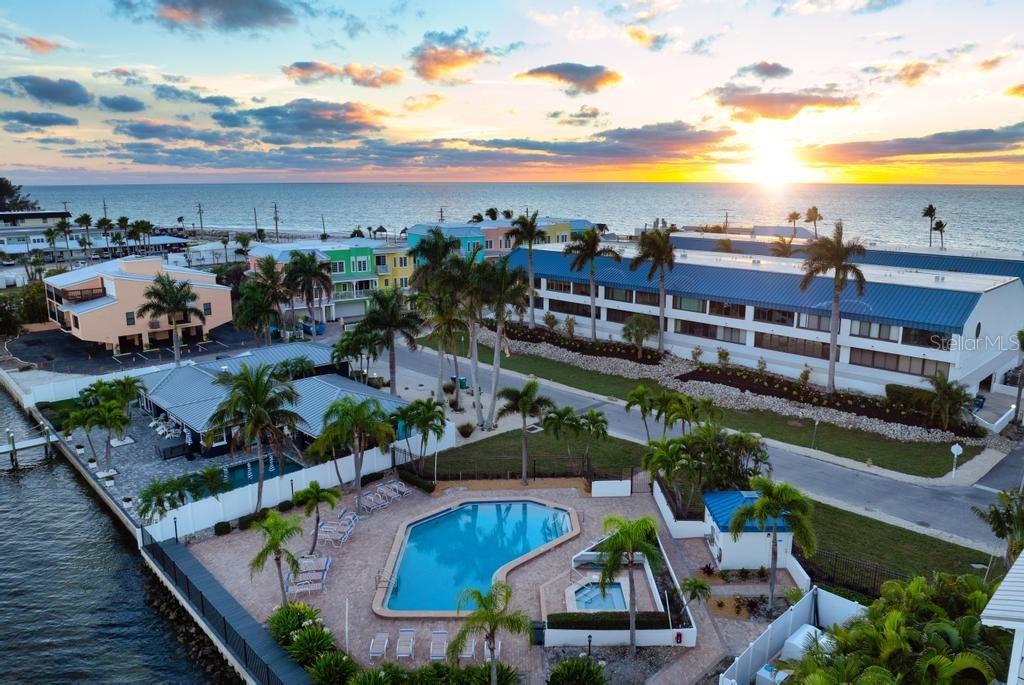 SUMMER SANDS - Residential