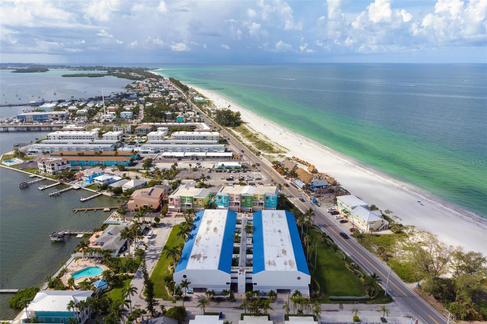 SUMMER SANDS - Residential