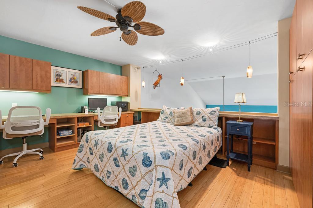 SUMMER SANDS - Residential