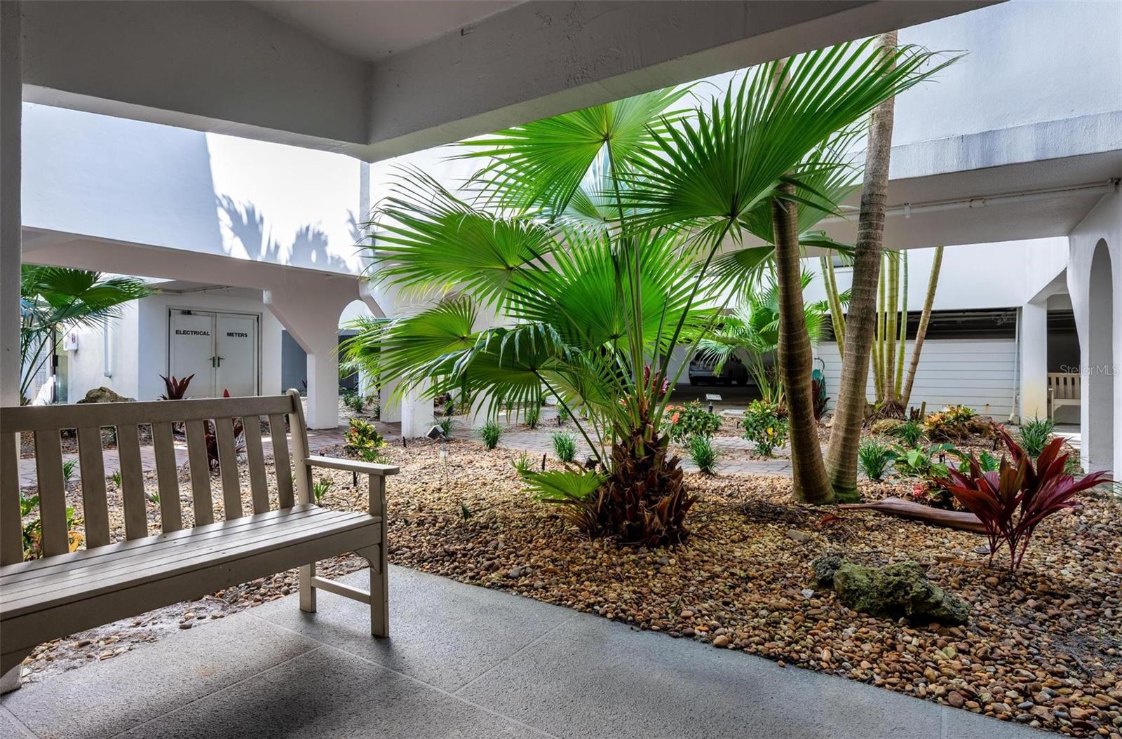 SUMMER SANDS - Residential