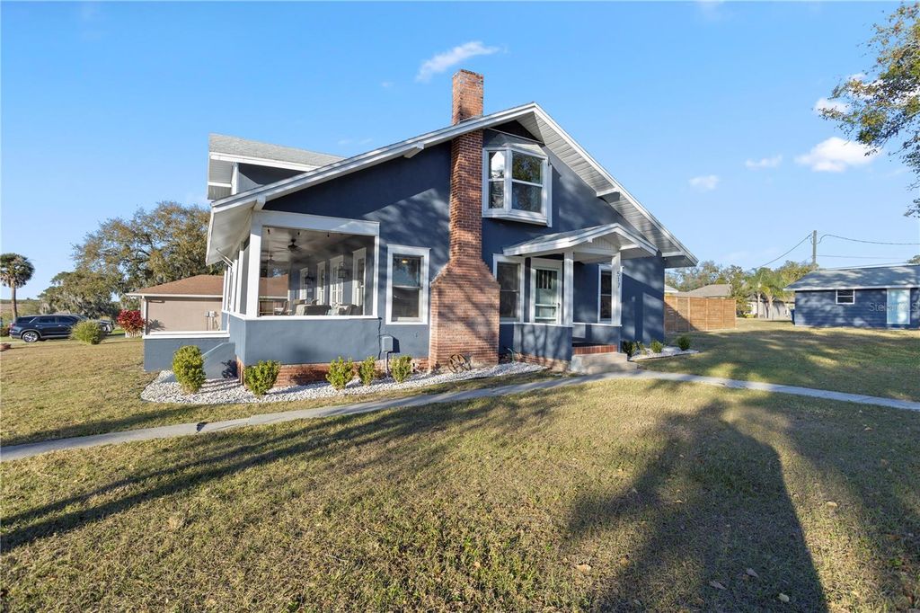 Photo of 517 Main Street, Haines City, FL 33844 (MLS # P4937825)