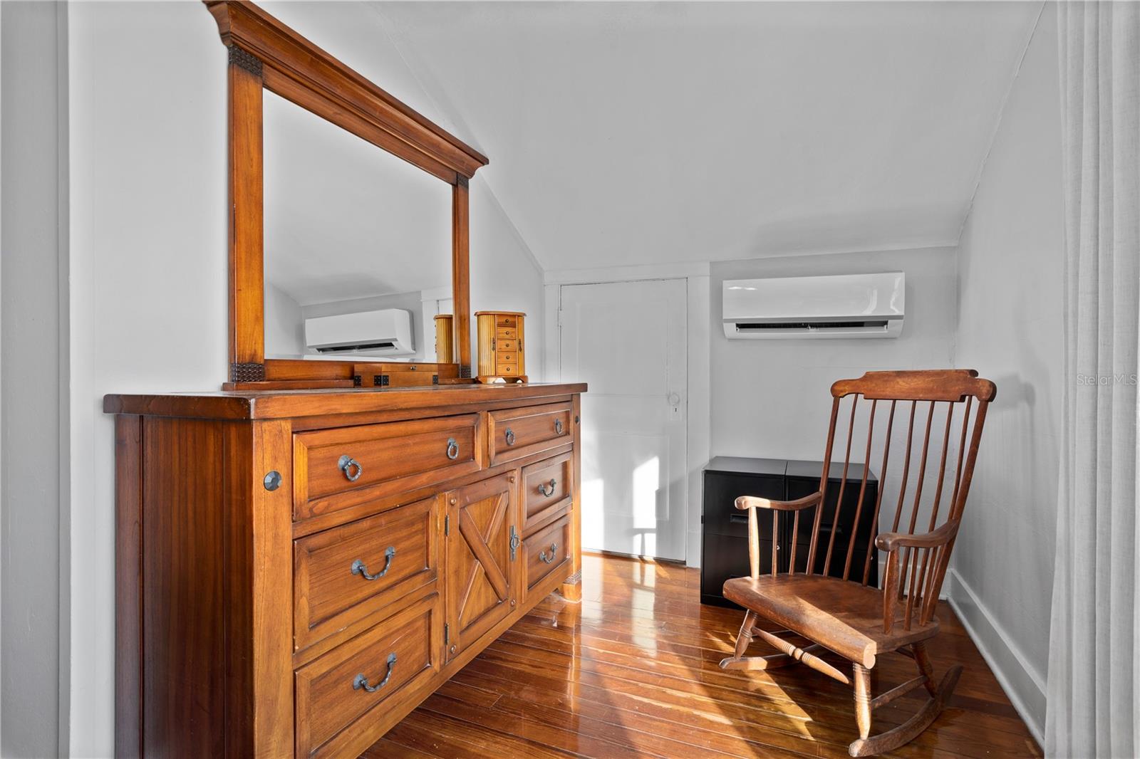 LAKE HAMILTON - Residential