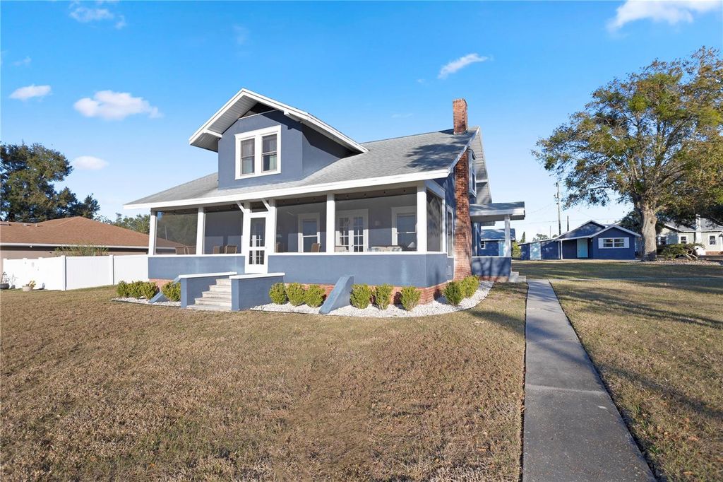 Photo of 517 Main Street, Haines City, FL 33844 (MLS # P4937825)