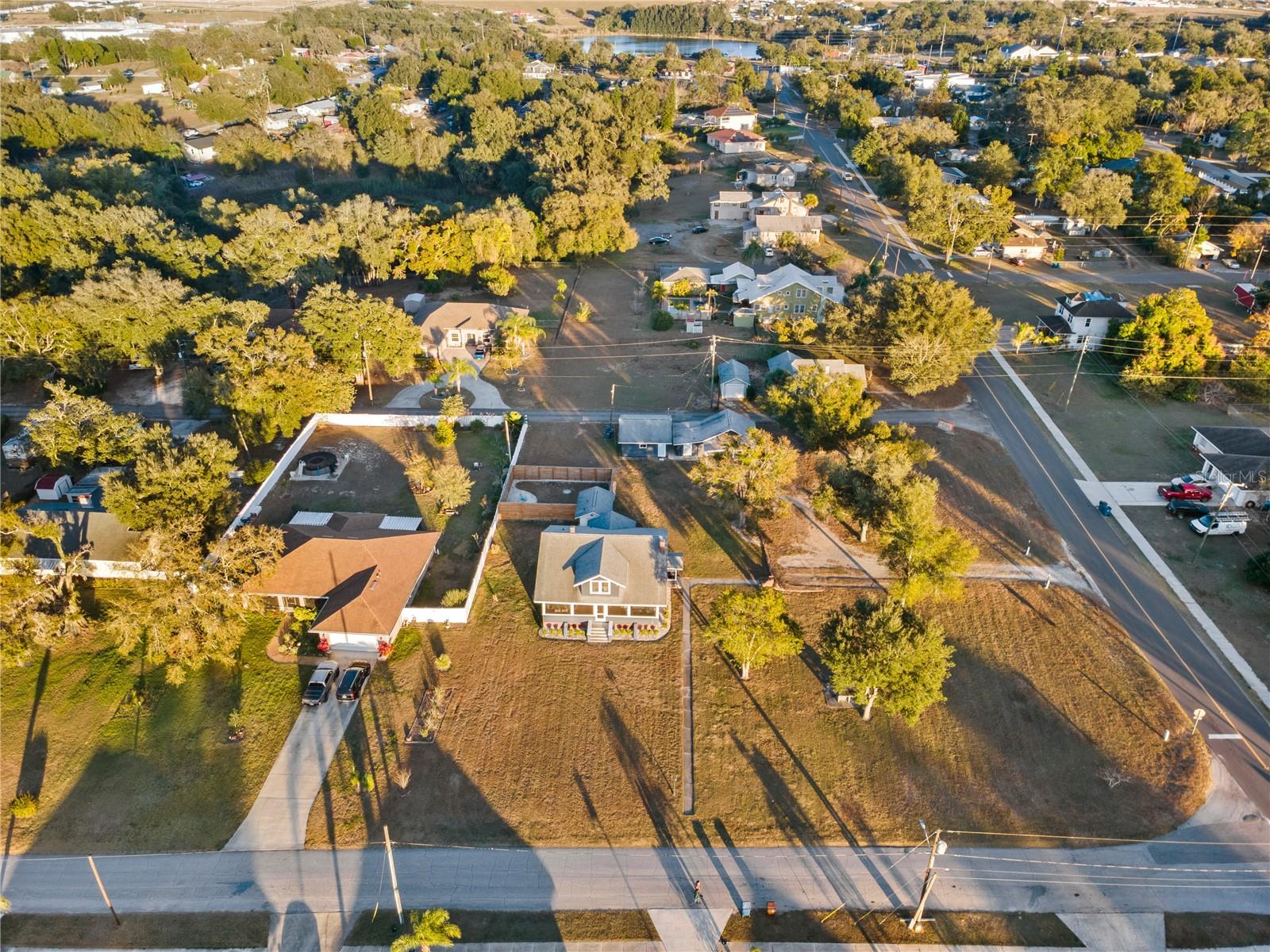LAKE HAMILTON - Residential