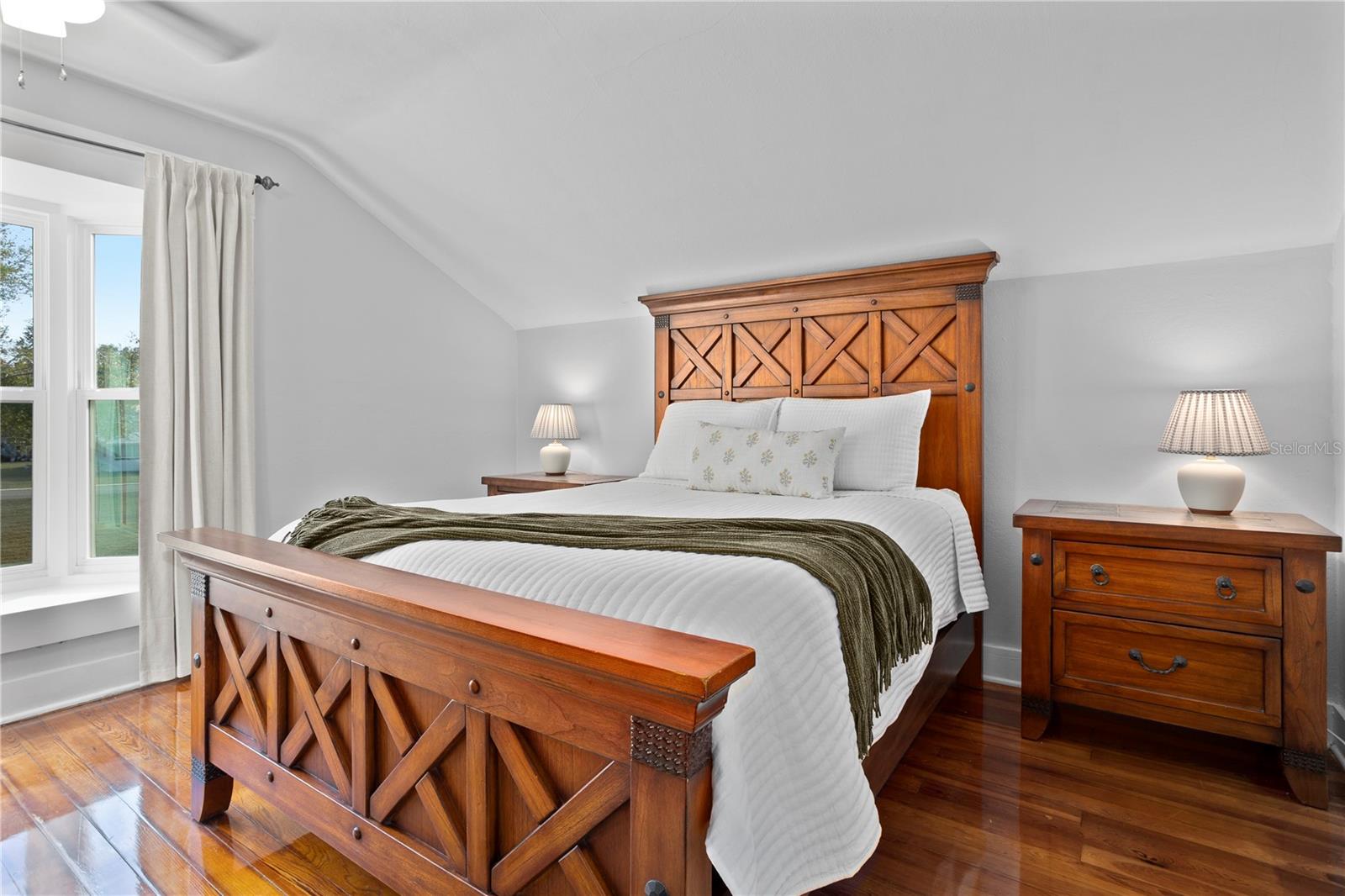 LAKE HAMILTON - Residential