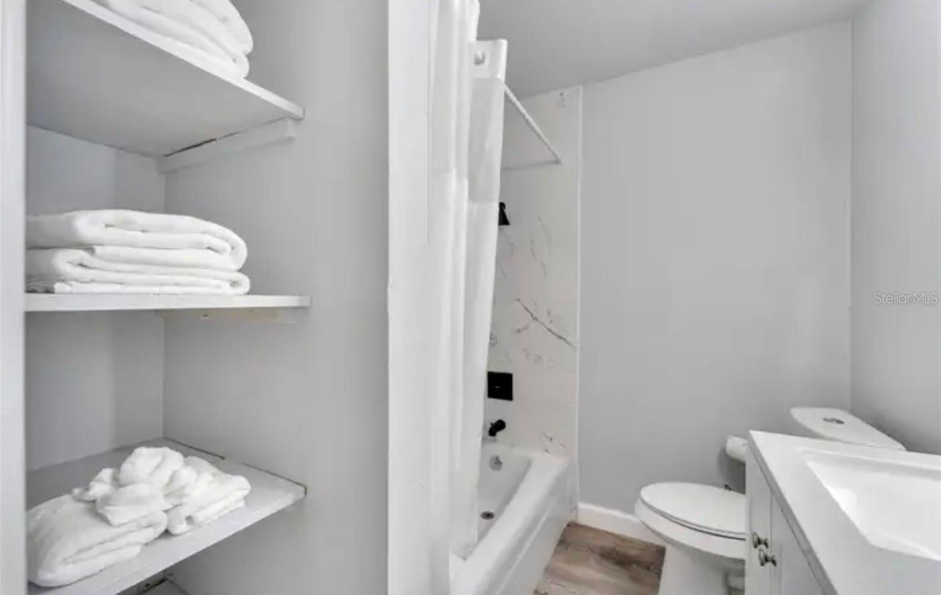 BAYBRIDGE REV - Residential Income