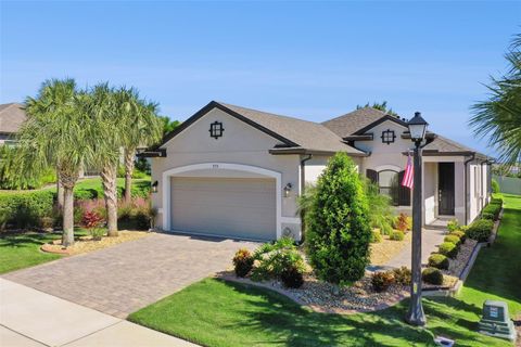 Photo of 975 Braewood Drive, Clermont, FL 34715 (MLS # O6353479)