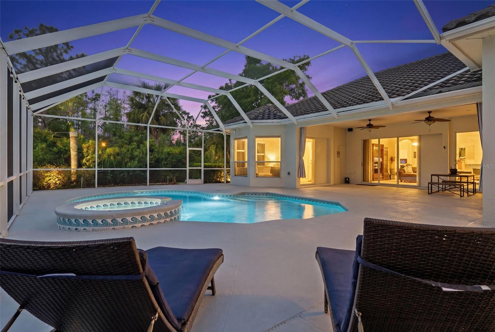 ARBOR GREENE - Residential