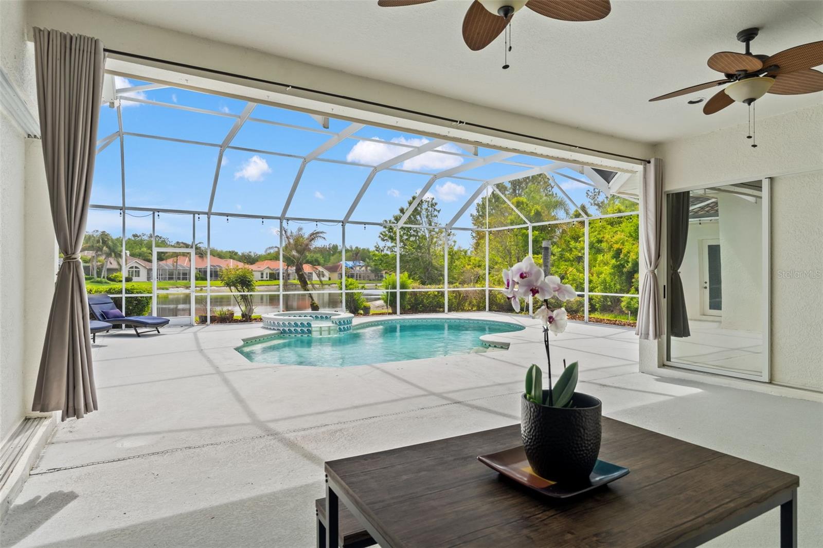 ARBOR GREENE - Residential