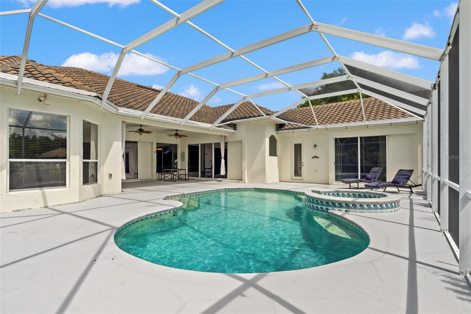 ARBOR GREENE - Residential