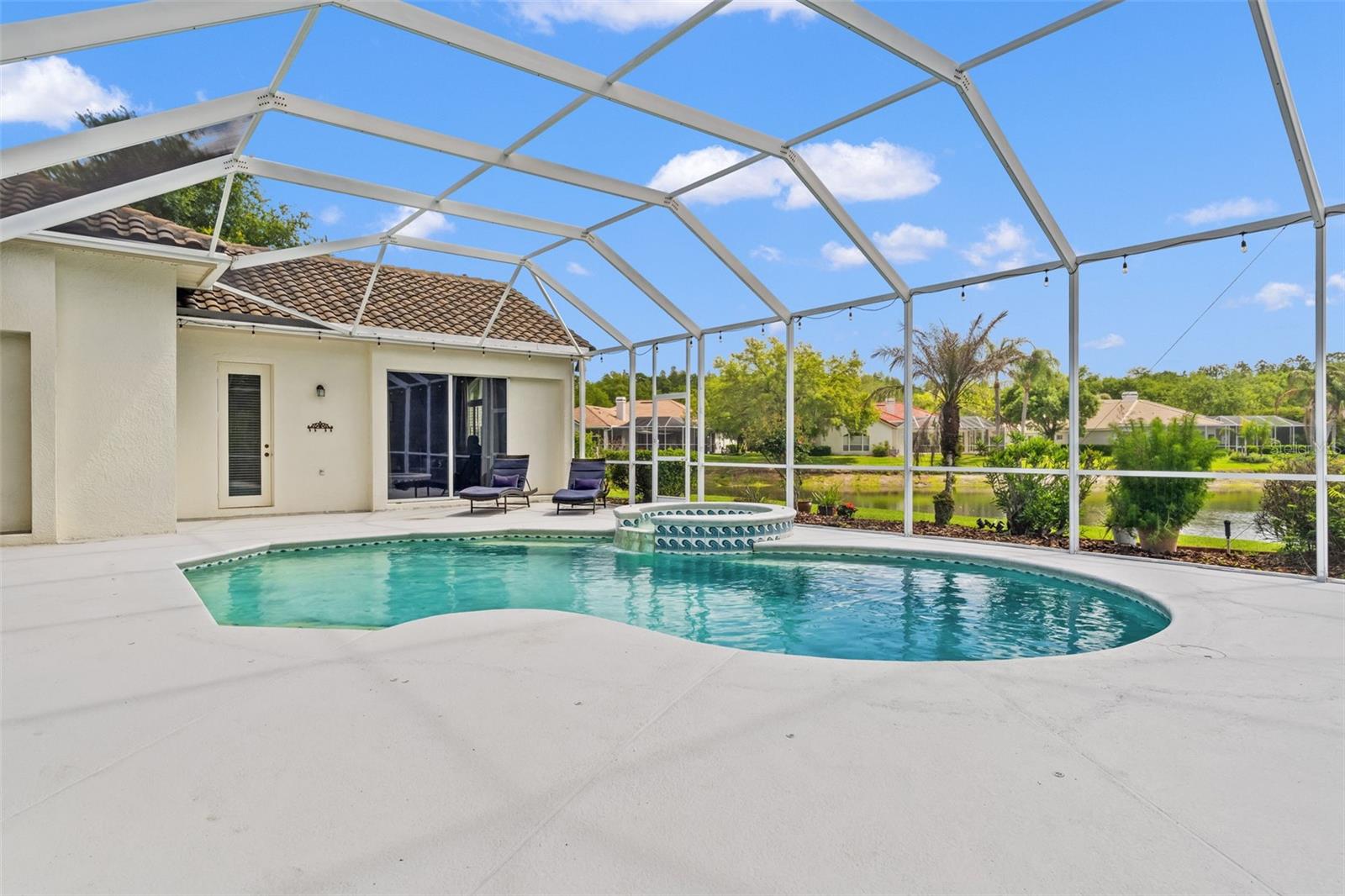 ARBOR GREENE - Residential