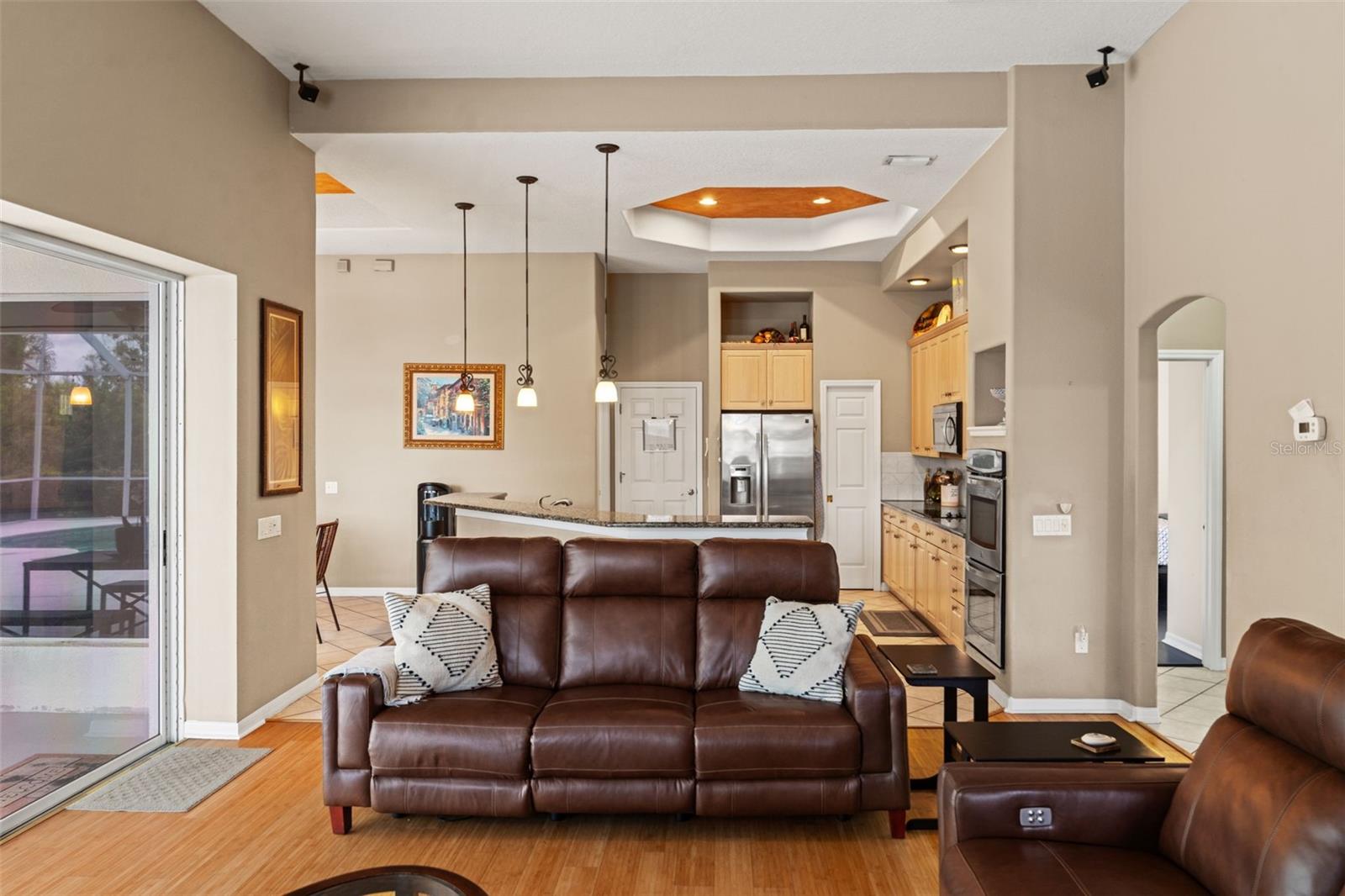 ARBOR GREENE - Residential