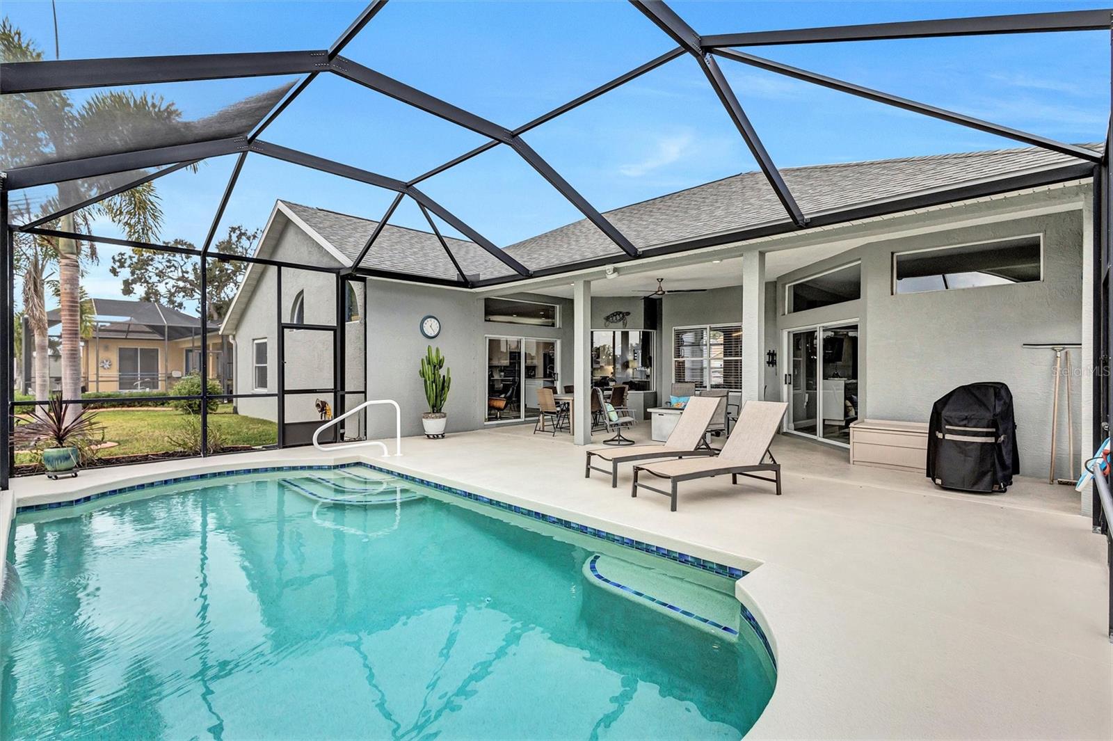 PARKWOOD LAKES PH IV - Residential