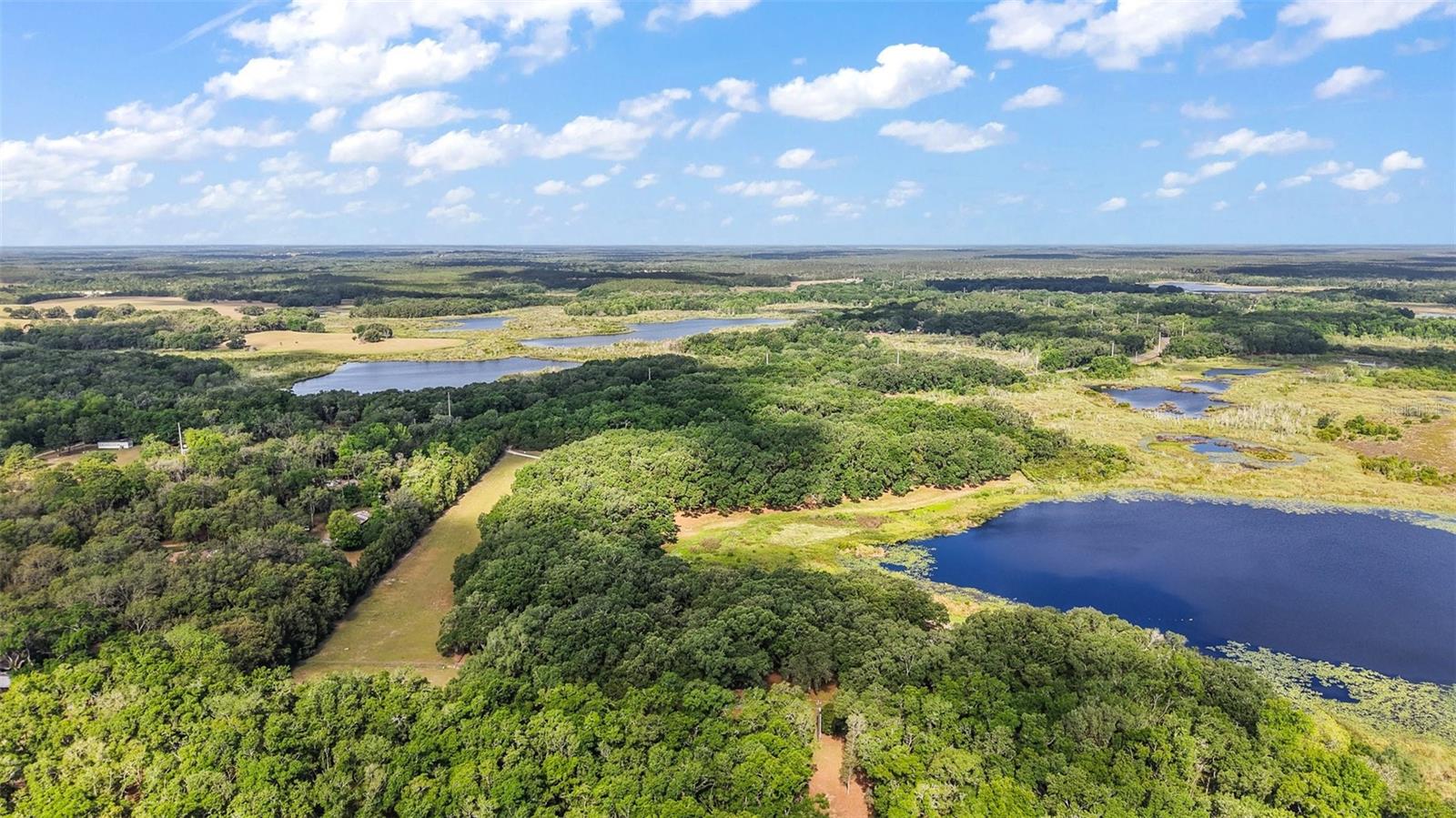 NICOTOON LAKE - Residential