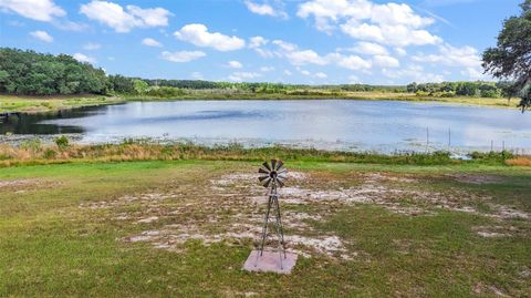 Tiny photo for 27011 SE Highway 42, Umatilla, FL 32784 (MLS # G5096544)