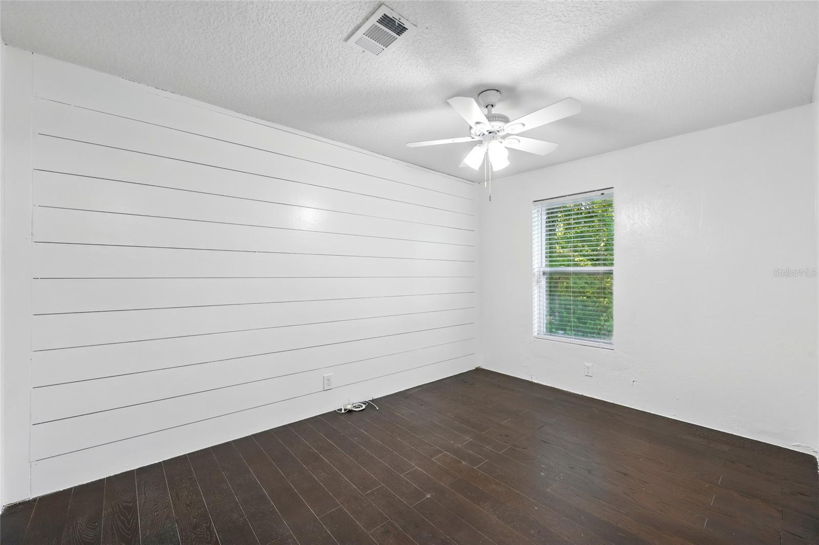 VENETIAN ISLES - Residential