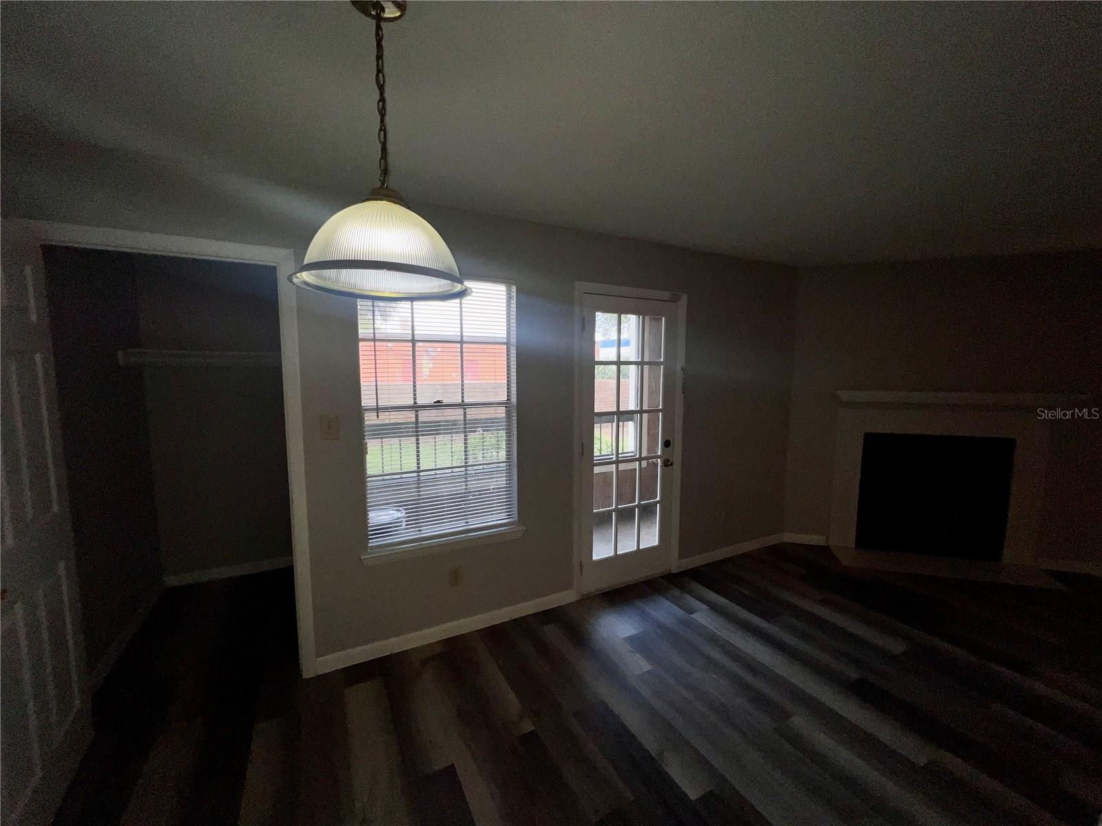 REGENCY GARDENS - Residential