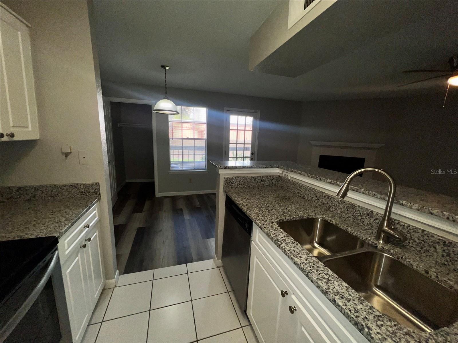 REGENCY GARDENS - Residential